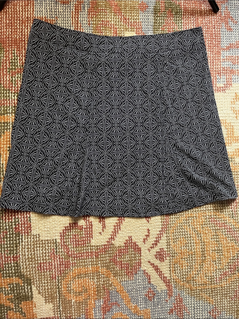 RipSkirt Hawaii Quick Wrap Skirt Black Pearl Batik Geometric Print Size XL EUC - Picture 7 of 7